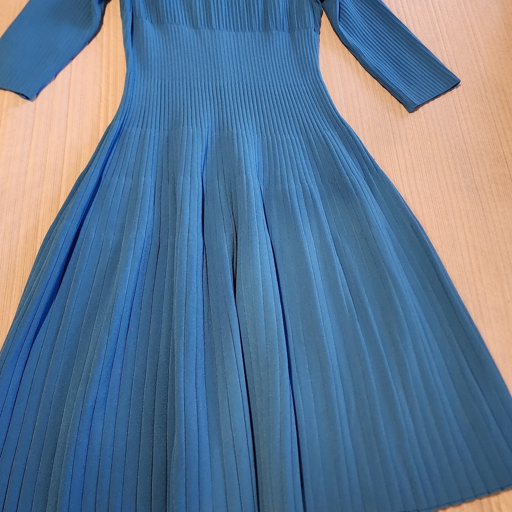 St. John Teal Long Sleeve Dress